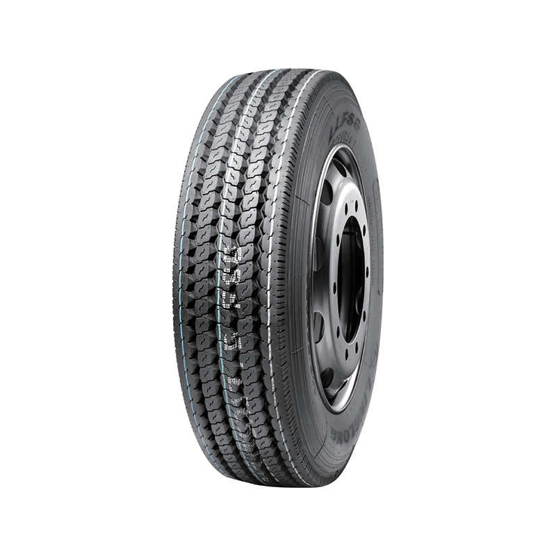 LLF86 215/75R17.5 Pneu radial em todas as posições para caminhões e ônibus